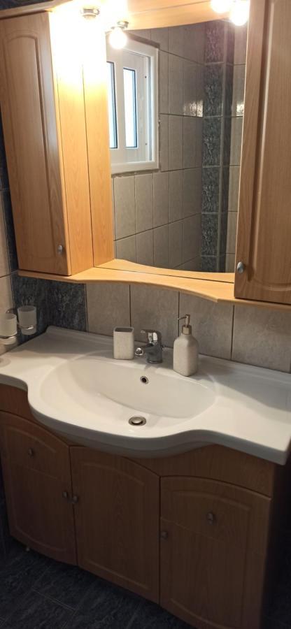 Néa Péramos Fotini'S Apartment 2 מראה חיצוני תמונה